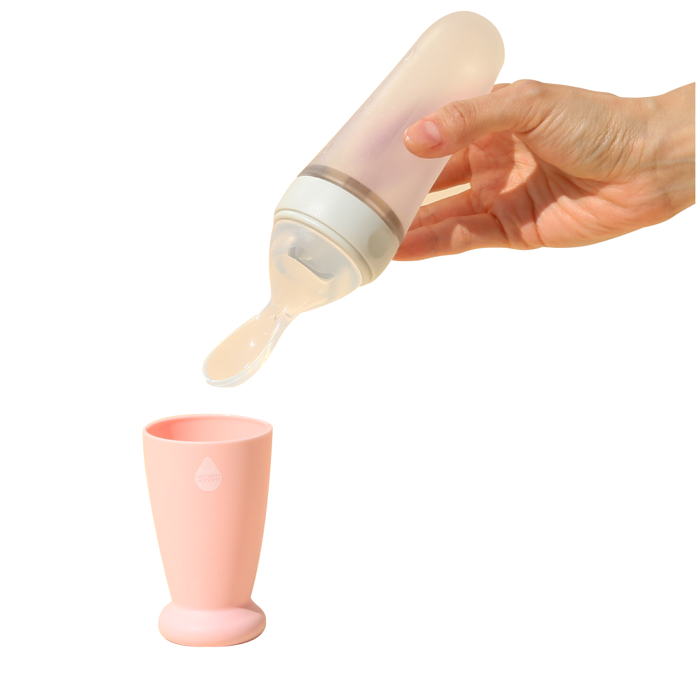 Bình Thìa Ăn Dặm Silicone 2 in 1 Yonom Yonom 90ml – Màu Hồng